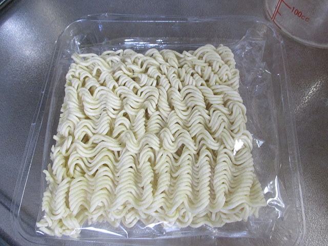 キリンラーメンの麺