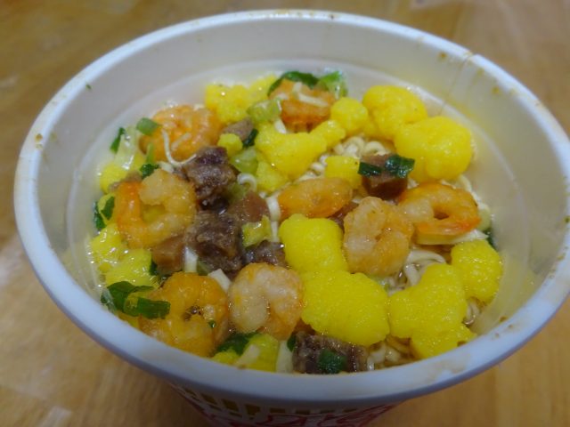 カップヌードル 46周年バースデー記念パッケージ