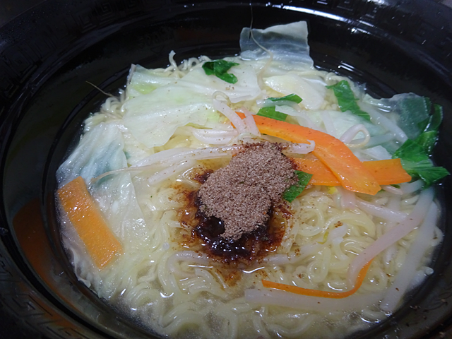 評判屋中華そば 鶏ガラのきいたしょうゆ
