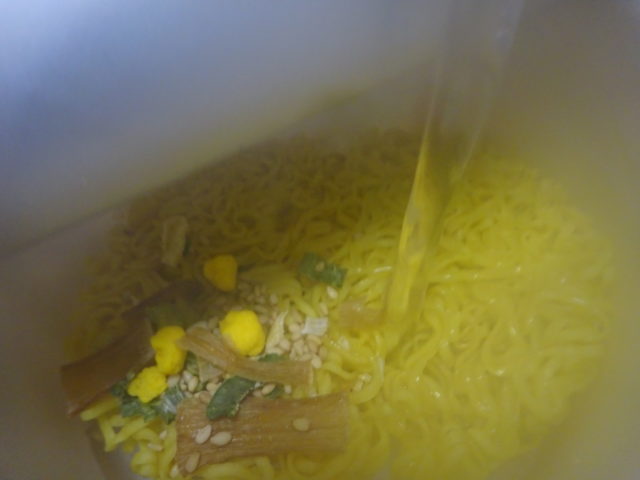 鶏だし塩ラーメン