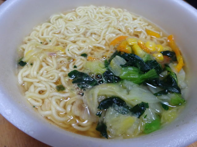 サッポロ一番みそラーメンどんぶり