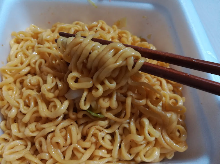 背脂とともにニンニクが相当来ています