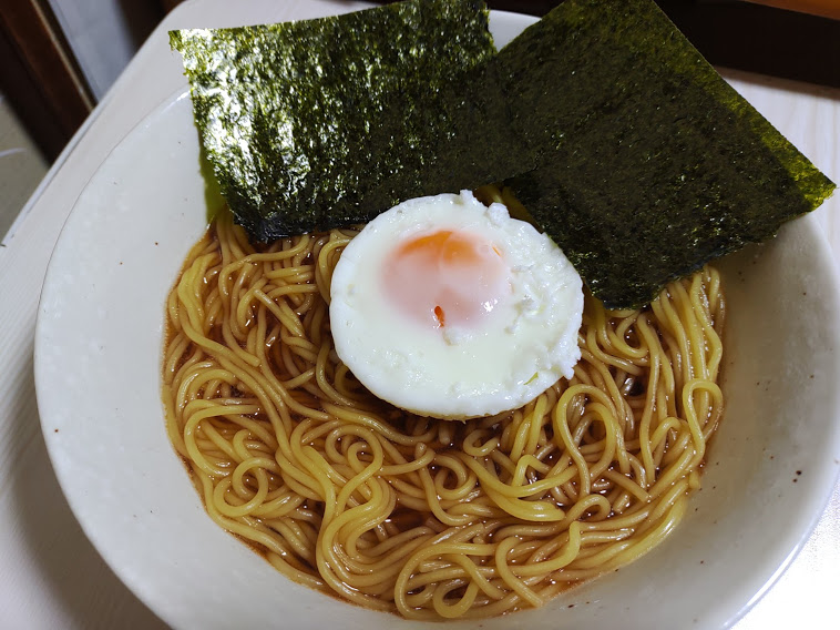 海苔と卵だけの、ホントのありあわせ