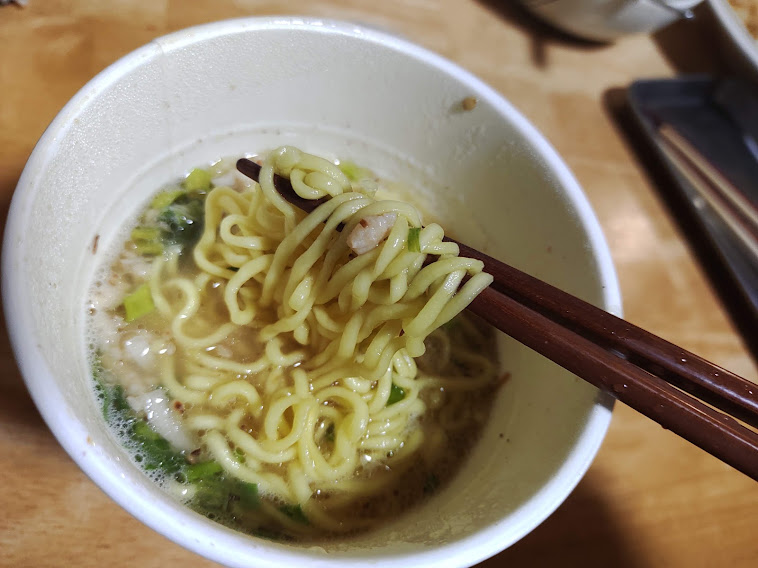 麺とスープの相性も抜群